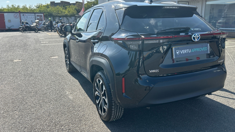 Toyota Yaris Cross 1.5 Hybrid Design 5dr CVT Hybrid Estate